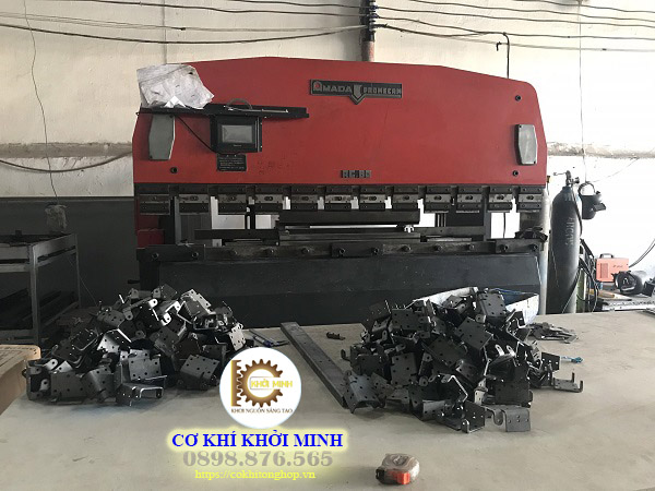 cắt chấn thép tấm