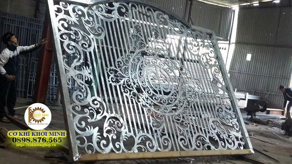 cắt laser kim loại