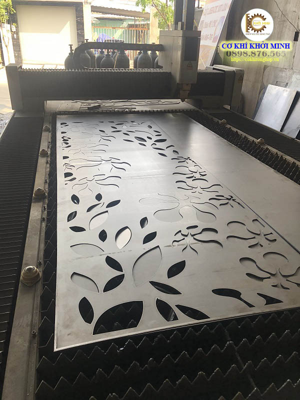 mẫu cửa cổng sắt cắt cnc đẹp