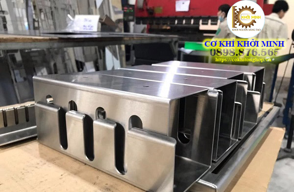 gia công chấn dập thép tấm 