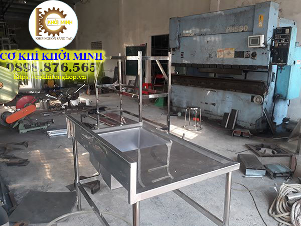 gia công inox tphcm