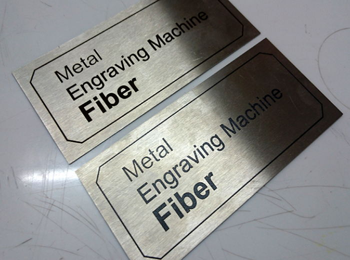 khắc laser kim loại