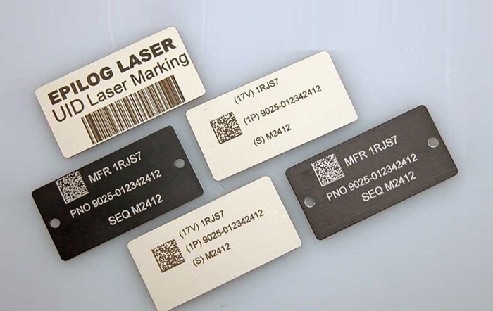 khắc laser trên kim loại