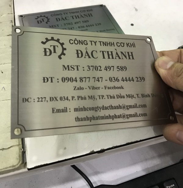 khắc laser quận tân bình