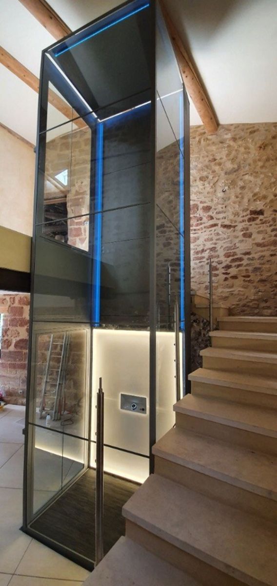 thang máy gia đình