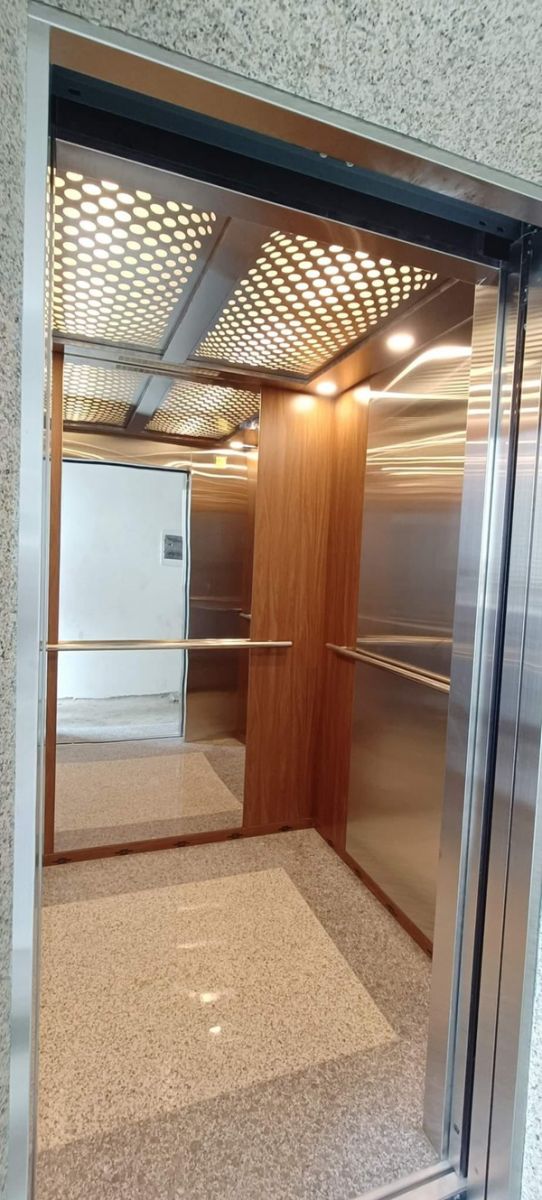 thang máy gia đình