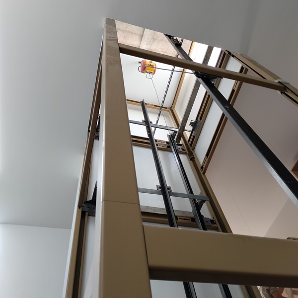 thang máy gia đình quận 5